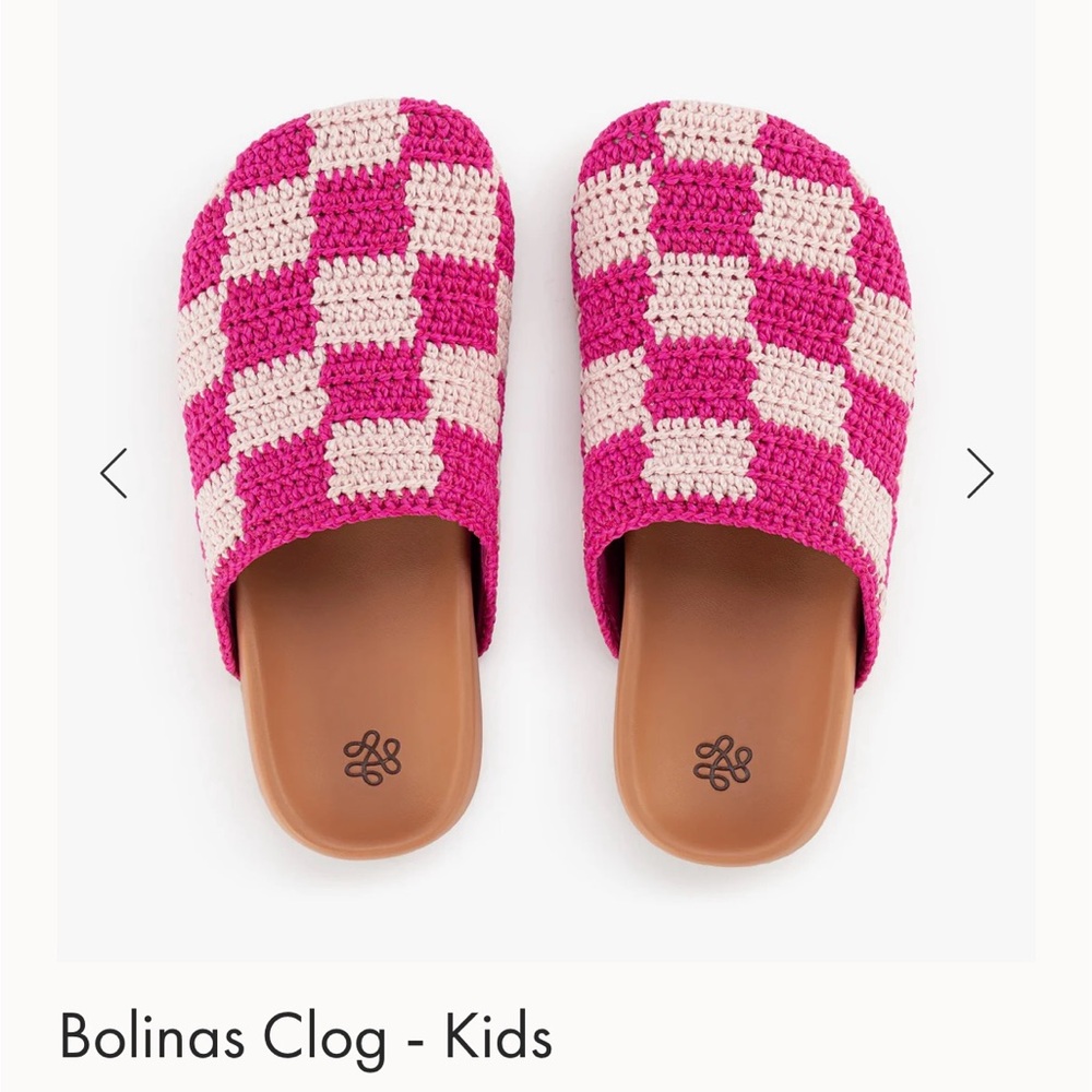 The Sak Kids Pink Checkered Bolinas Clog size 5Y